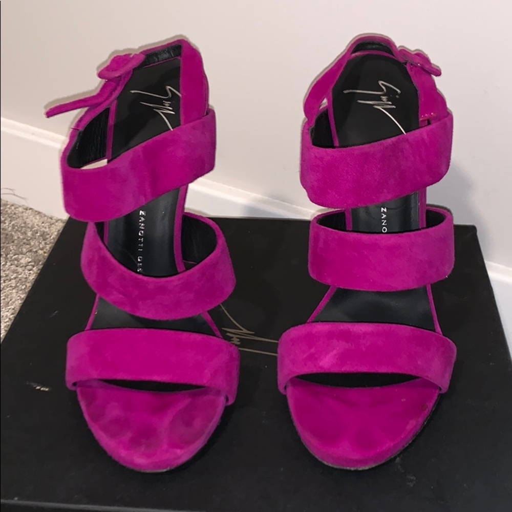 Giuseppe Zanotti Suede Fuchsia - Size 39